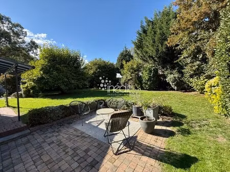 superbe maison individuelle avec jardin et garage