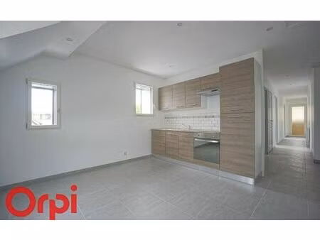 location appartement, m² t-3 à bernay, 599 €