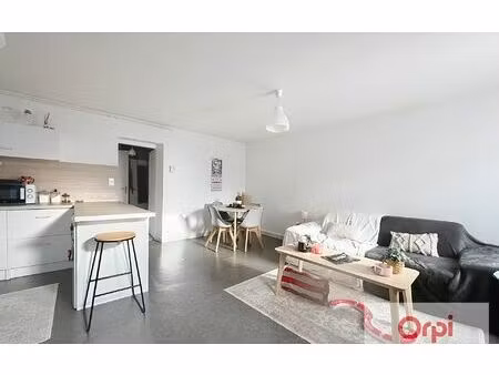 location appartement, 48.22 m² t-2 à montluçon, 370 €