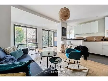 grand studio cosy avec terrasse