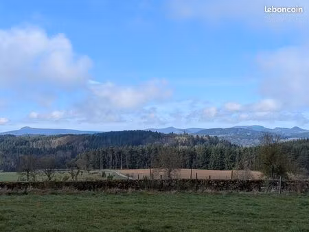 terrain 1798 m² lapte