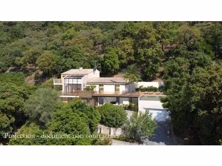 maison à vendre - 6 pièces - 220 m2 - cavalaire sur mer - 83 - provence-alpes-cote-d-azur