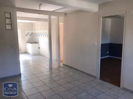 appartement à louer 3 pièces 59.3 m² - foëcy (18) - 475€