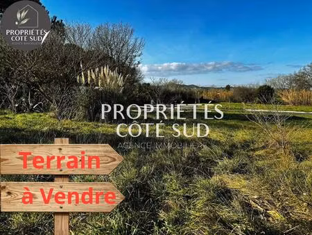 terrain constructible 613m2