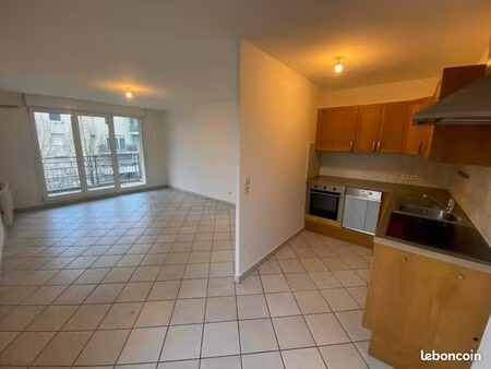 appartement 3 pièces 60 m²