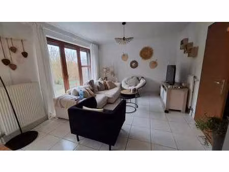 maison familiale dans un quartier calme