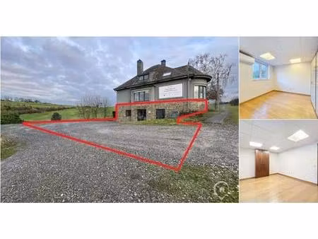 surface commerciale à louer à rue saint-jacques 300 dinant (vbd73793)