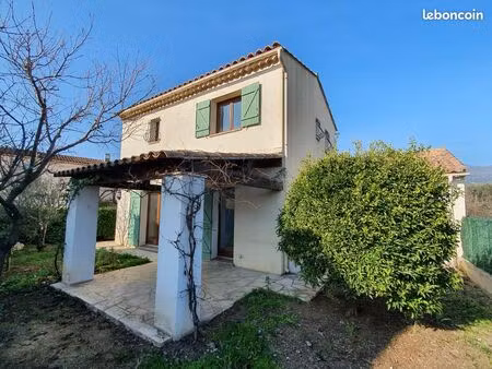 maison dans lotissement calme