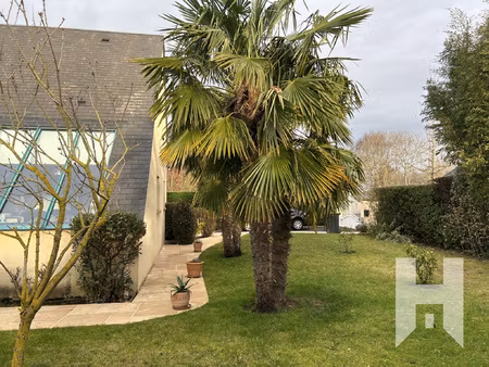 maison individuelle 7 pièces 147 m2 - cairon - piscine et vi