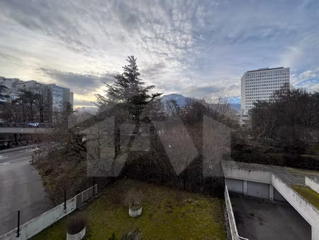 mc2 - rue gerard philipe - 69,71m2