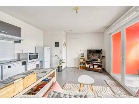 royan : appartement t2 lumineux avec terrasse