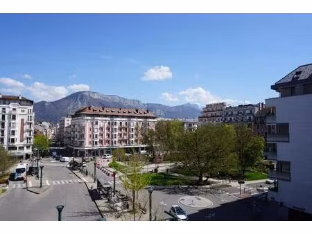 2p+c 2bis avenue d'alery à annecy