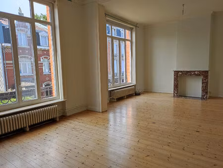 appartement la madeleine 3 pièce(s) 95.43 m2