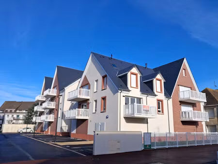 2 pièces neuf avec parking