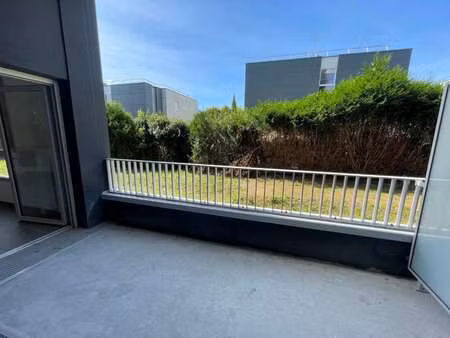 location appartement 2 pièces à saint-herblain (44800) : à louer 2 pièces / 46m² saint-her