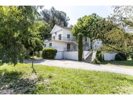 location appartement 6 pièces 149 m2 à marseille 11