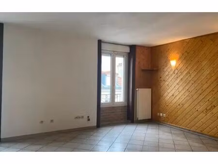 location appartement 3 pièces 71 m² à saint-étienne (42000)