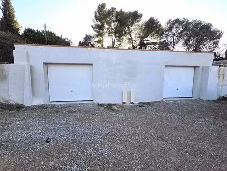 location locaux professionnels 124 m² à draguignan (83300), 1 250 €