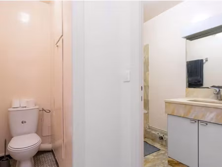 location appartement 2 pièces 41 m² à paris 16ème (75016), 1 890 €