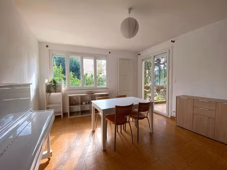 location meublée appartement 5 pièces 114 m² à toulouse (31000), 1 552 €