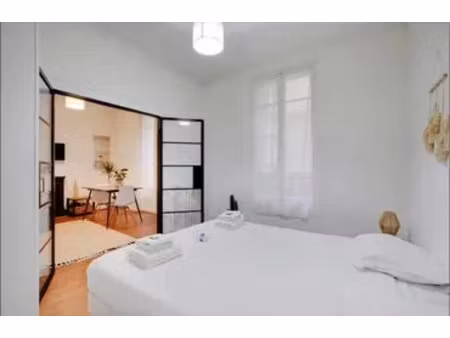location meublée appartement 2 pièces 30 m² à paris 18ème (75018), 1 550 €