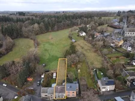 maison en pierre du pays à rénover au coeur de leignon !