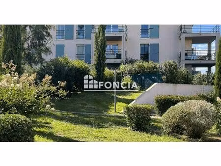 roquebrune sur argens, appartement 2 pièces en etage, résidence de standing avec piscine