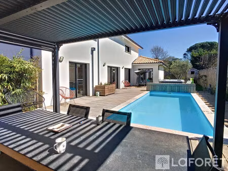 maison gujan mestras 7 pièces 163 m2