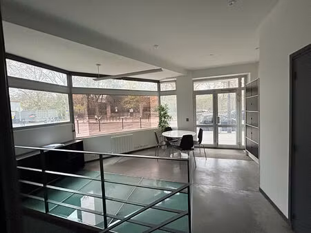 local commercial paris 65 m2