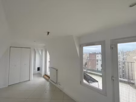 location appartement 1 pièce 27 m² à paris 16ème (75016), 1 117 €