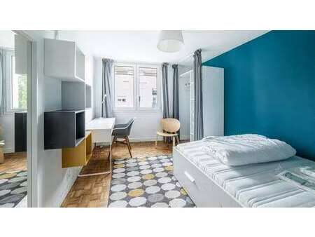 location appartement 4 pièces colocation à nantes rond-point de rennes (44000) : à louer 4