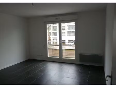 location appartement 2 pièces 48 m² à rouen (76000)