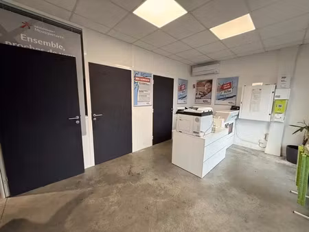 à louer – local commercial/d'activité 100 m² – zone pessac bersol
