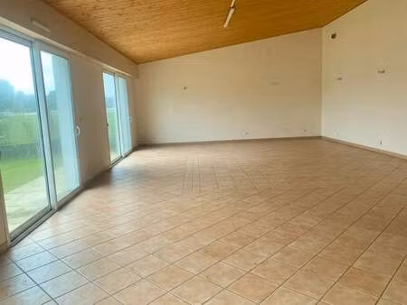 vente maison à machecoul-saint-même (44270) : à vendre / 87m² machecoul-saint-même