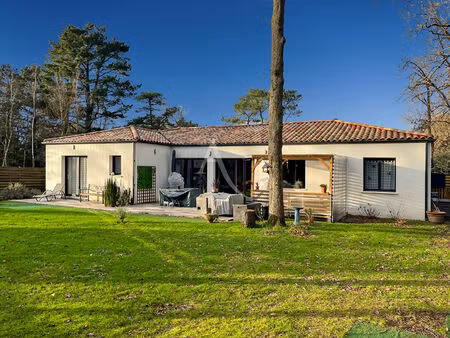 maison 5 pièce(s) 155 m2