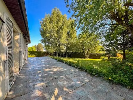 charmante maison 6 pièces à domfront-en-poiraie