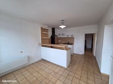 loue maison de ville