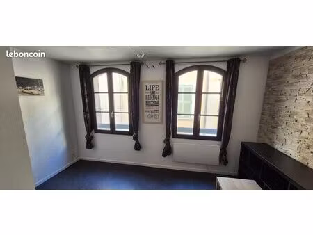 studio 1 pièce 19 m²
