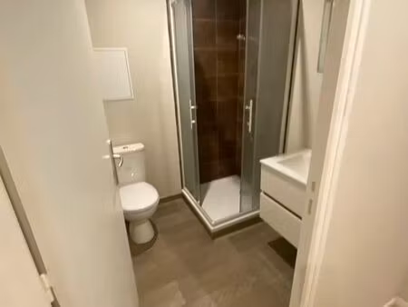 t2 rdc secteur gratte ciel