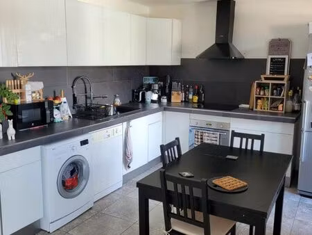 location t2 meublé la ciotat