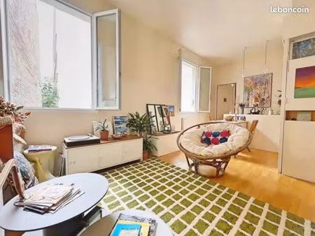 appartement 2 pièces à montmartre