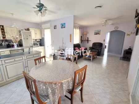 maison 5 pièces - 104 m²