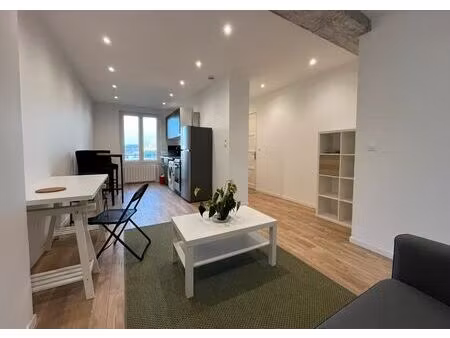 location appartement 2 pièces 42 m² à grenoble (38000)