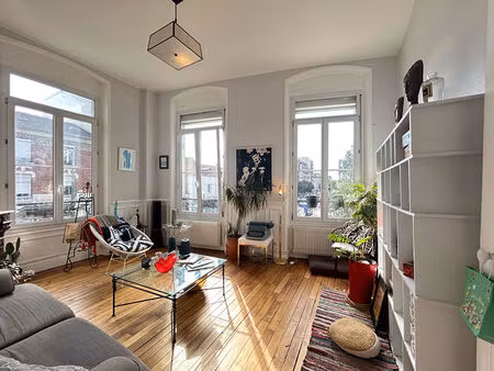 location appartement 4 pièces 84m2 reims 51100 - 911 € - surface privée