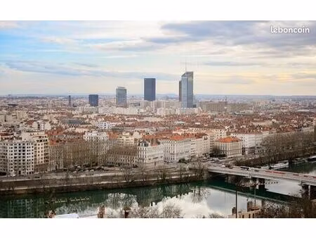 t3 canut vue exceptionnelle sur le rhone