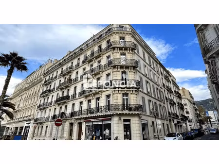 vente appartement 5 pièces 140 m² à toulon (83000), 530 000 €