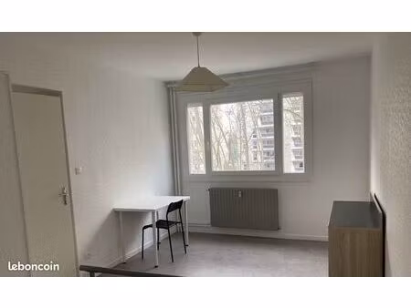 appartement - tête d'or/doua