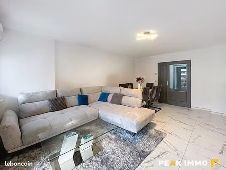 appartement 3 pièces 79 m²