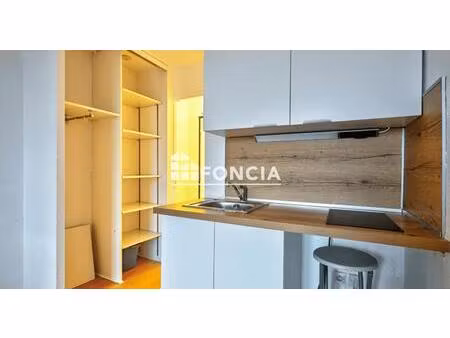 cergy saint christophe, studio refait a neuf, avec une excellente rentabilite