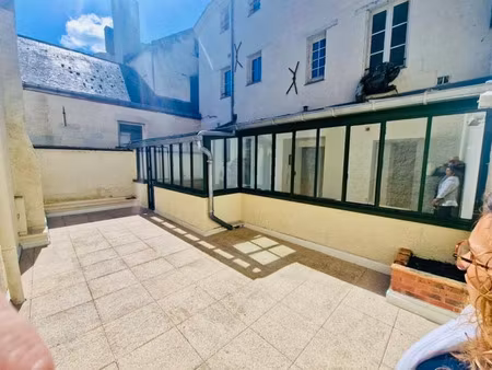 vente immeuble à saumur (49400), 369 600 €